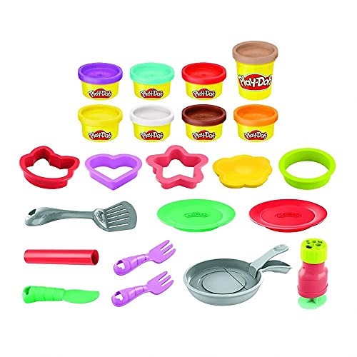 Play-Doh Kitchen Creations Pancake Playset with 14 Accessories