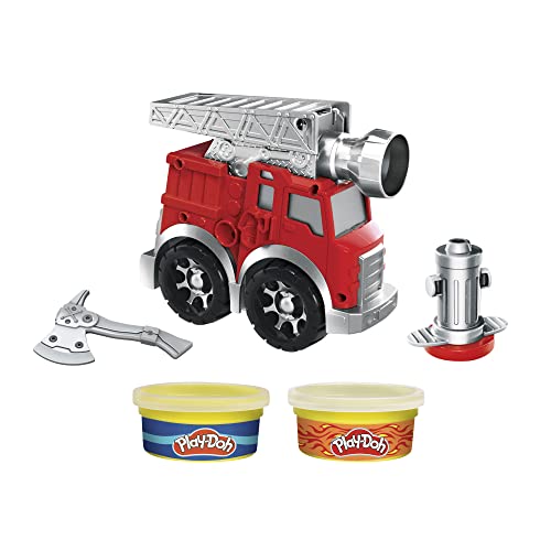 Play-Doh Wheels Fire Engine Playset with Non-Toxic Compounds